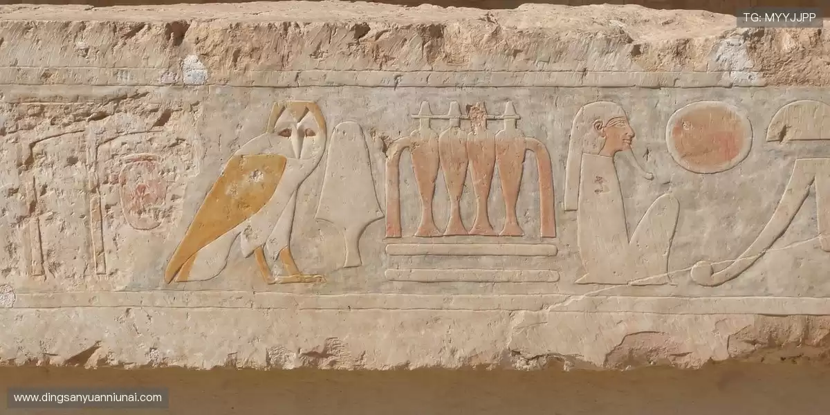 🚜 精准控制，沙漠风暴中自如作业，⏳ 节约每一秒